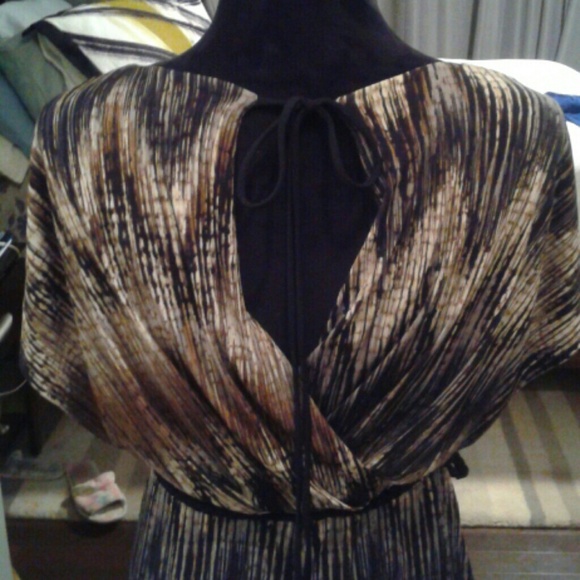 Multi Colored Dress - Picture 3 of 6